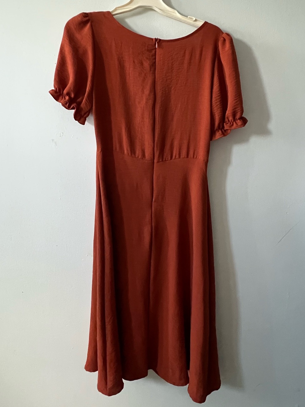 Rust Button-Front Puff Sleeve Dress - Picture 3 of 3